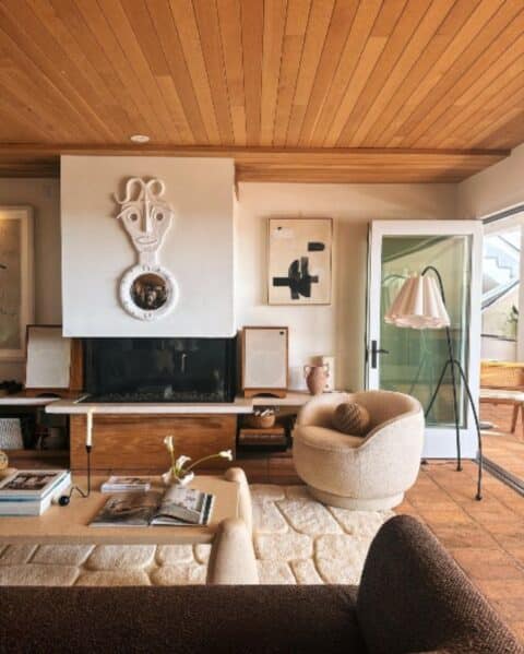 65 LIVING ROOM WALL DECOR IDEAS AND DESIGNS TO REFRESH YOUR SPACE